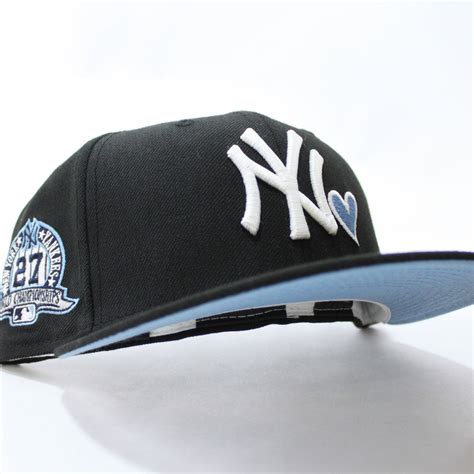 yankee fitted hats with patches.